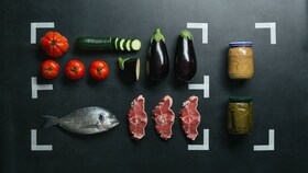 demonstrasjon om hvordan separat lagring av ingredienser vil hjelpe dem å holde seg ferske.